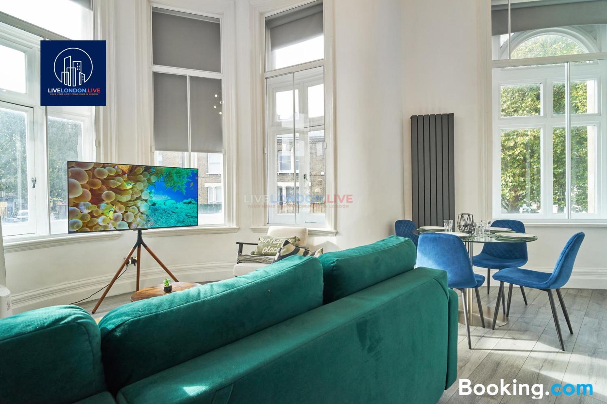 Last-Minute Specials L Sleeps Up To 4 Guests L One-Bedroom Apartment With King Bed And High Ceilings Near Camden By Live London Short Lets & Serviced Accommodation Екстериор снимка